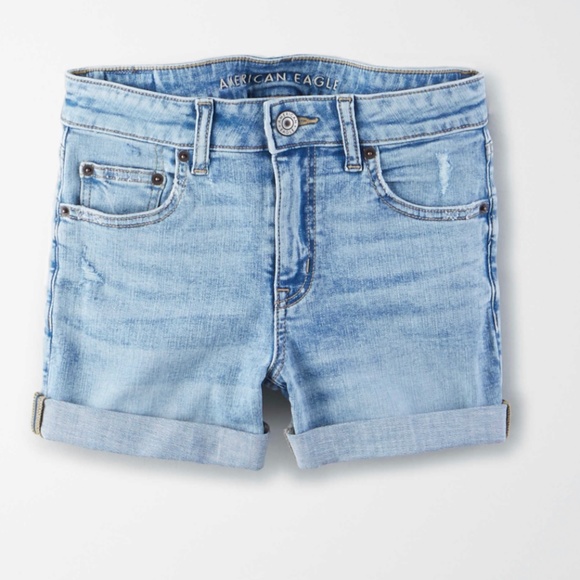 AE Destroyed Light Wash Midi Shorts